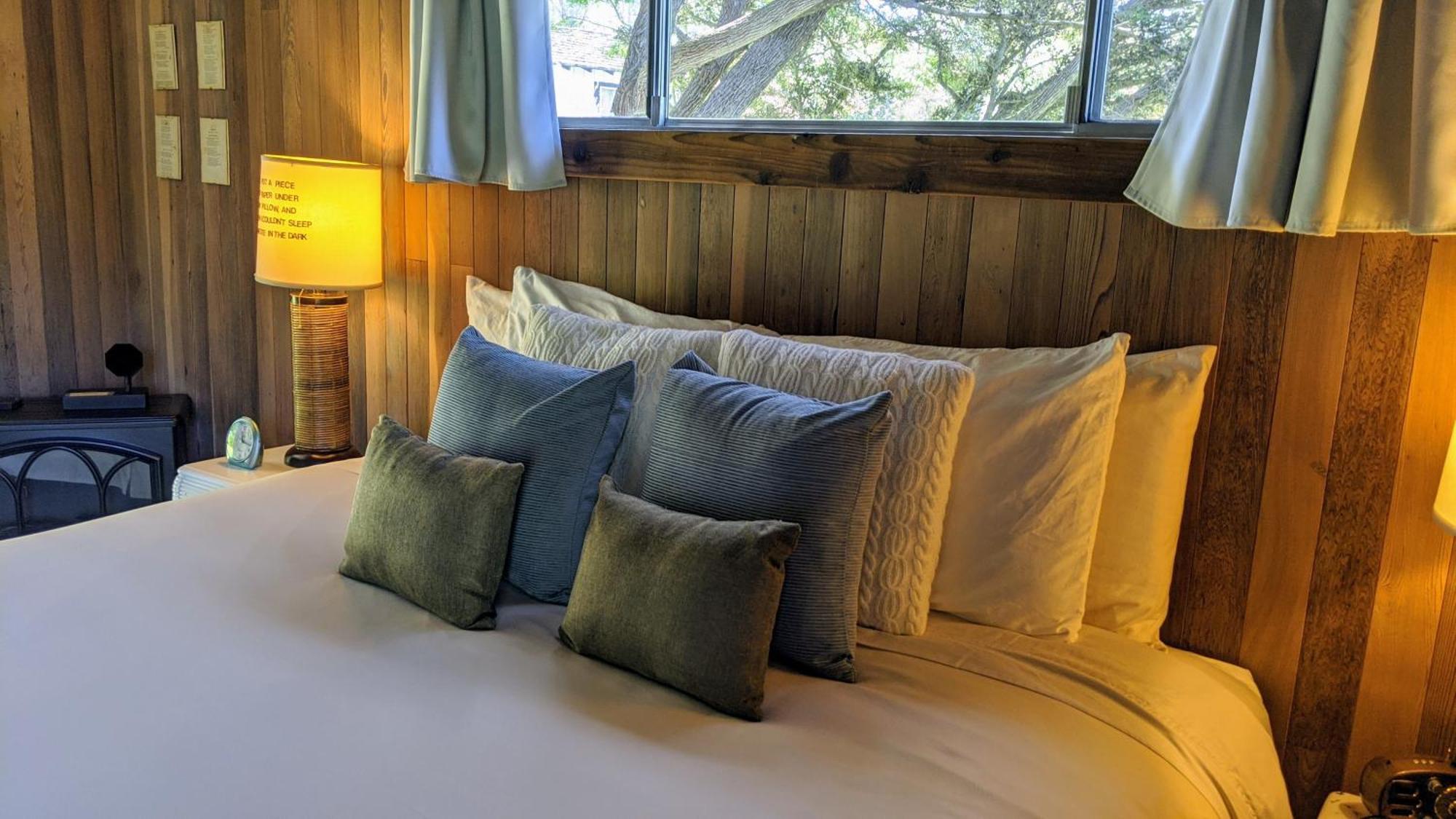The Andiron Seaside Inn & Cabins Little River ภายนอก รูปภาพ